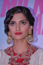 Sonam Kapoor at the Audio release of Bhaag Milkha Bhaag in PVR, Mumbai on 19th June 2013 (27).JPG